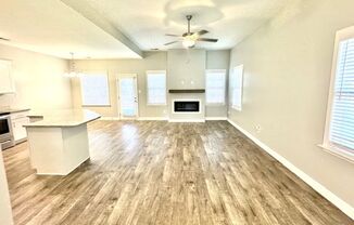 4 beds, 2.5 baths, 1,957 sqft, $1,995, Unit 1