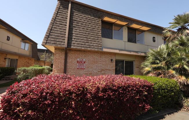 BWT - Brentwood Townhomes