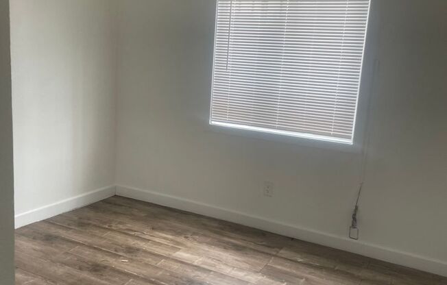 2 beds, 1 bath, 550 sqft, $2,150, Unit 7a