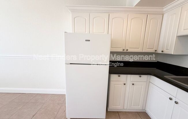 Studio, 1 bath, 425 sqft, $850, Unit 1412