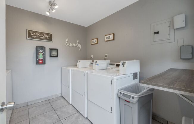 2 beds, 1 bath, 792 sqft, $1,350, Unit 82504