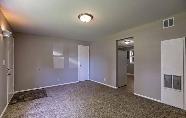 5316/5318/5320/5322 Ervin St. 4plex