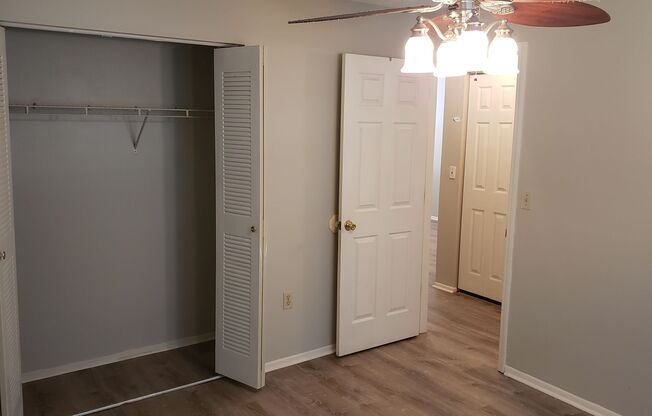 2 beds, 1 bath, $1,450