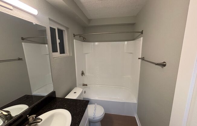 1 bed, 1 bath, 625 sqft, $2,140, Unit 25