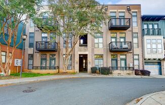 Freshly Painted South End Condo!