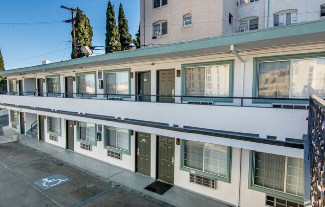 Studio, 1 bath, 126 sqft, $1,695, Unit 212