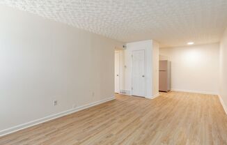 1 bed, 1 bath, 805 sqft, $1,100