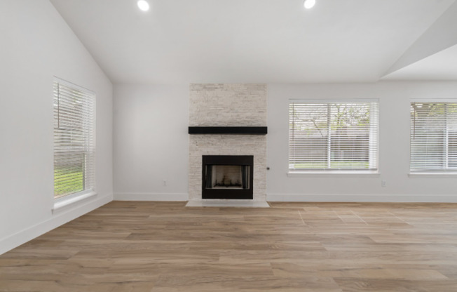 3707 ACORN WAY LN