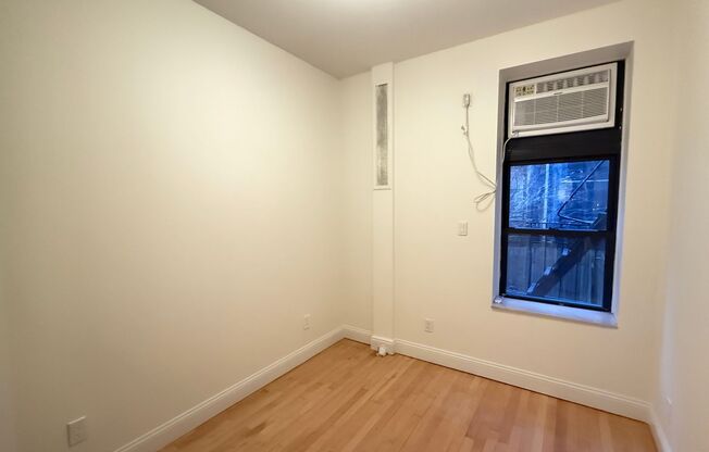 2 beds, 1 bath, 470 sqft, $4,795, Unit 3