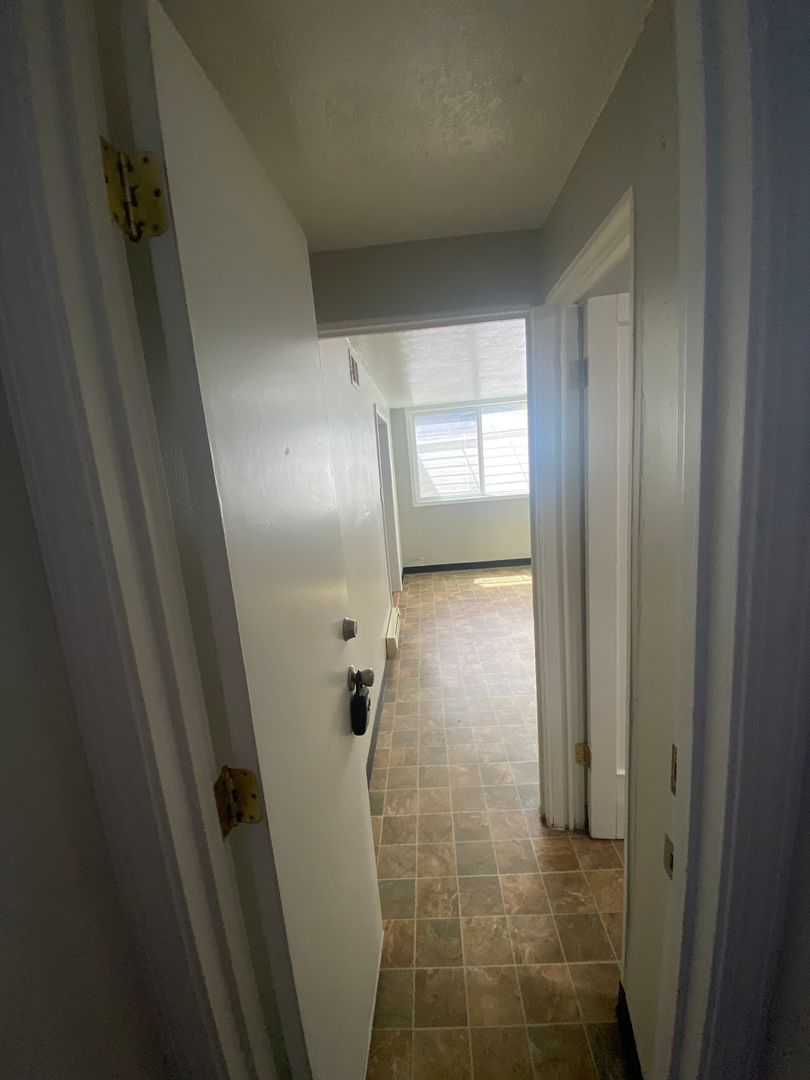 Ivy St. - 303