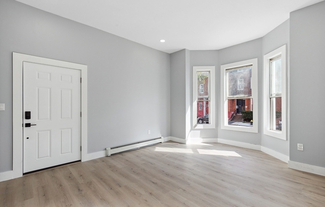 91 BLUE HL AVE