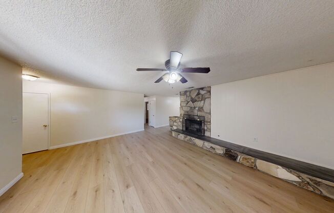 34840-58 Iris Ln