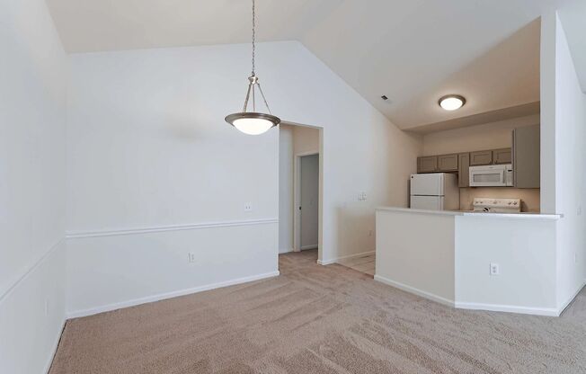 2 beds, 2 baths, 1,295 sqft, $1,470, Unit 3868-2D