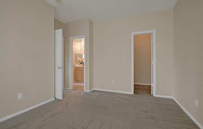 Camelback Pointe Bedroom With Ensuite Bathroom Apartments in Colorado Springs, CO
