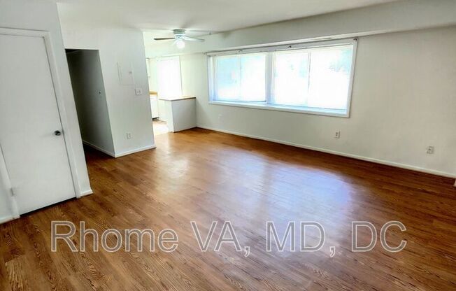 3220 S 28th Street #204