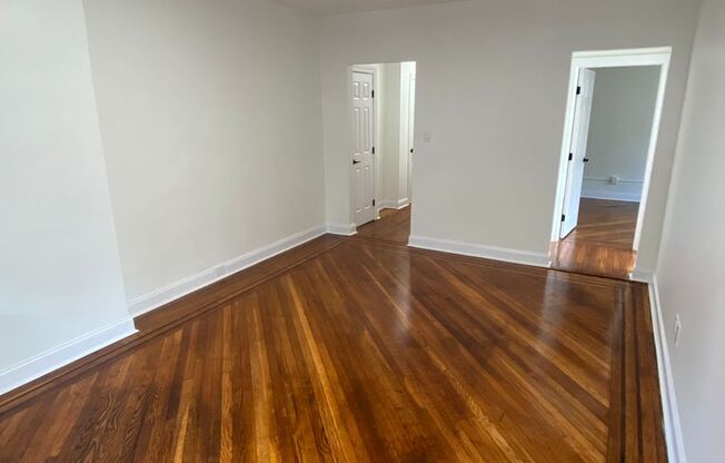 1 bed, 1 bath, 700 sqft, $2,375, Unit A11