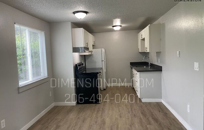 2 beds, 1 bath, 700 sqft, $1,225, Unit Unit 34