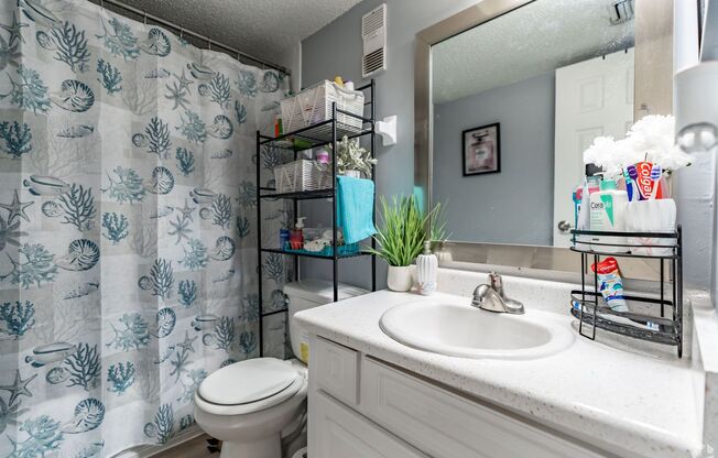 2 beds, 2 baths, 1,150 sqft, $1,249, Unit 4a-220