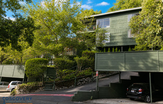 Contemporary North Berkeley 2 Bedroom Condominium