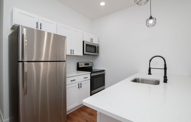 3000 West Diamond LLC