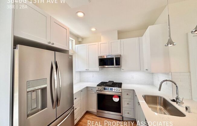 3646 G 13 AVE W