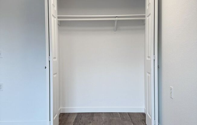 1 bed, 1 bath, 636 sqft, $1,695, Unit 227