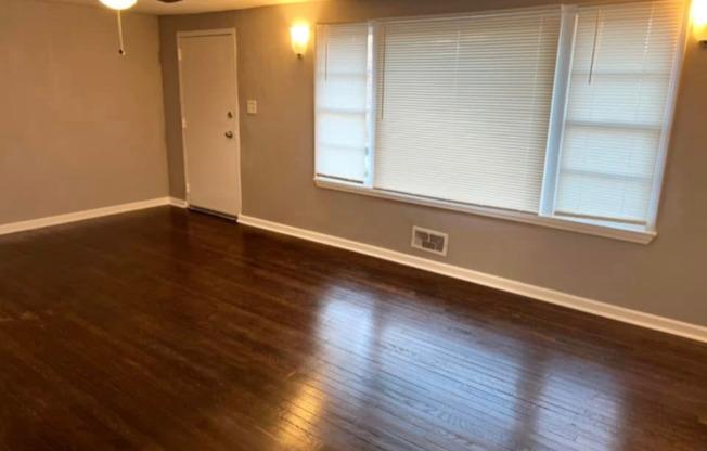 8414 PARK