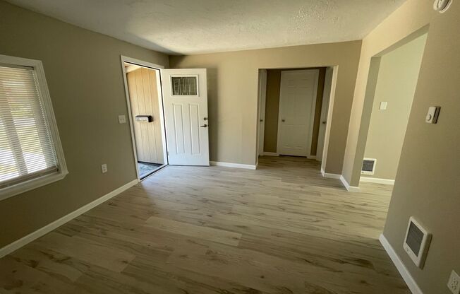 2 beds, 1 bath, 768 sqft, $1,550, Unit 9TH1255