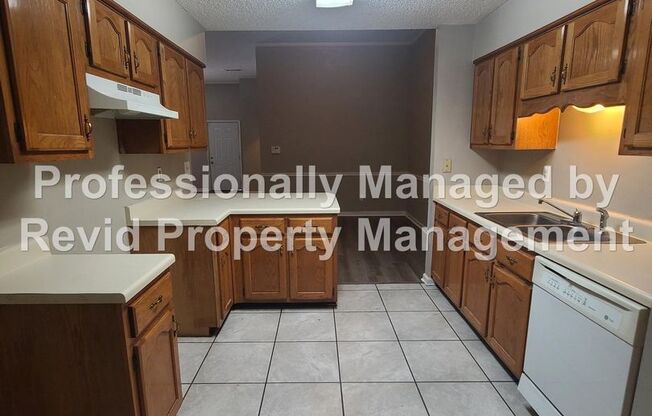 2 beds, 2 baths, $1,095