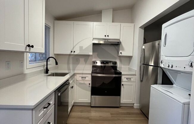 Duplex 19679/19681 #2023-LL771