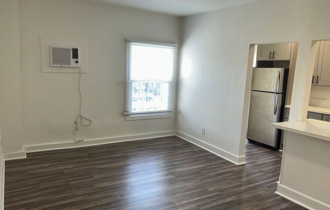 1 bed, 1 bath, 550 sqft, $1,650, Unit 0101