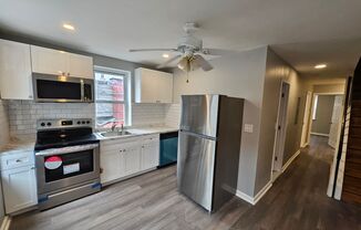 2 beds, 1 bath, $1,550, Unit Unit 1