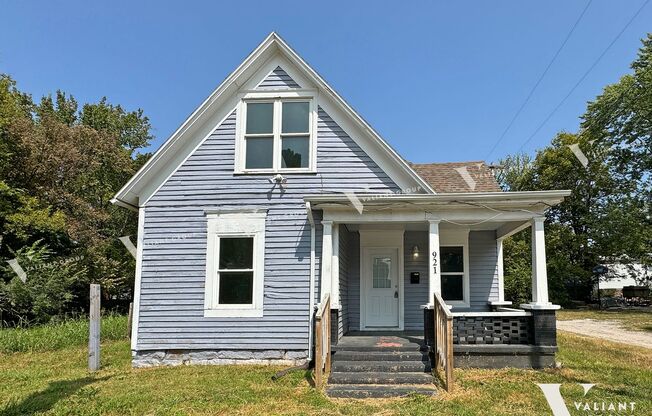 Cottage-Style Four-Bedroom One-Bath Home in Grant Beach Neighborhood