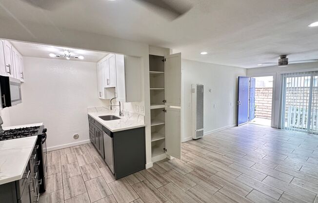 Beautiful Renovated 1 Bedroom Apartment in Buena Park