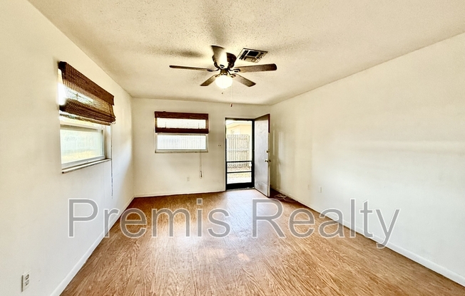 11941 144 ST