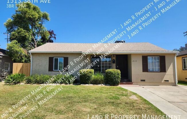 1513 38 AVE