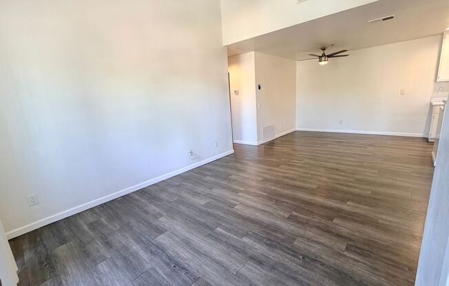 Oakdale Apartments (Village Palm Apartments)