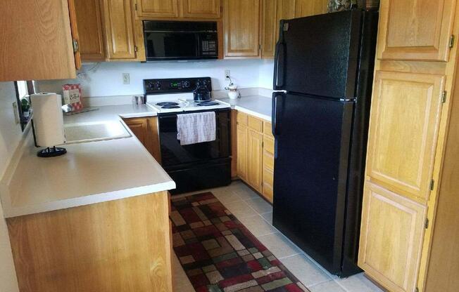 3 beds, 2 baths, $1,700