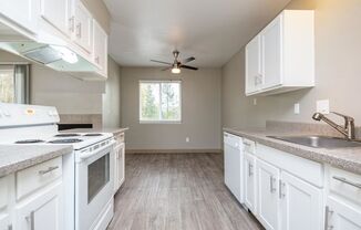 2 beds, 1 bath, 800 sqft, $1,700, Unit #305A