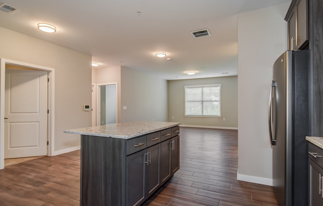 1 bed, 1 bath, 762 sqft, $2,395, Unit Residence 413