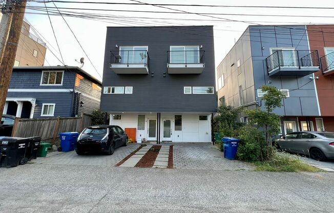 9224 35th Ave SW