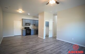 3 beds, 2 baths, 975 sqft, $1,900