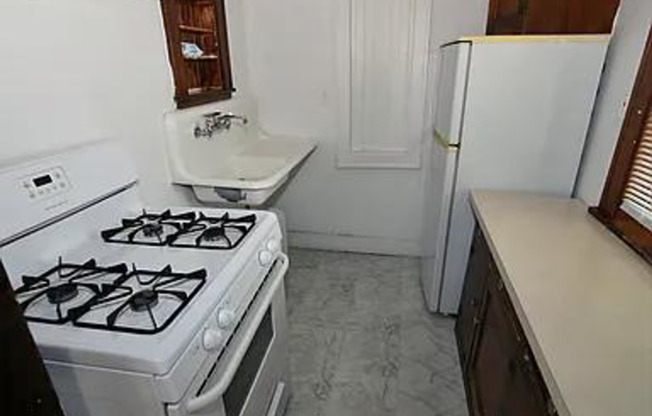 231 Dayton Ave