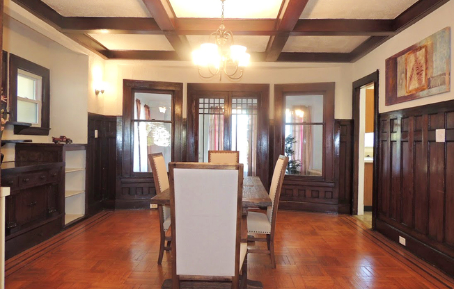 4 Bedroom, 2.5 Bathroom Colonial for rent!