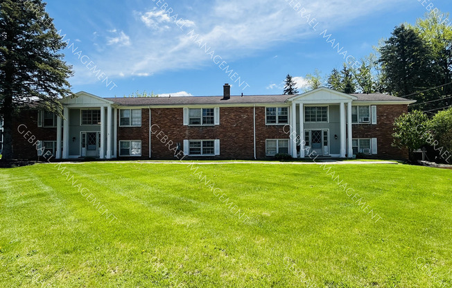 1630 N PONTIAC TRL
