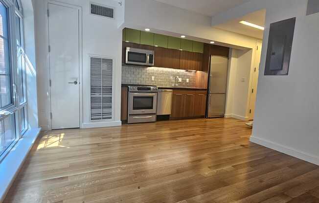 101 BEDFORD AVE
