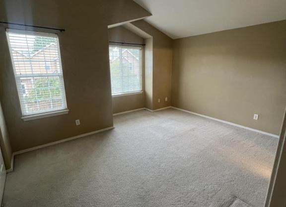 778 SW 198 PL