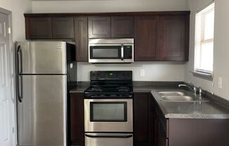 1 bed, 1 bath, 425 sqft, $765, Unit C-12