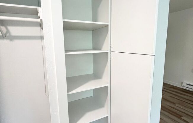 Studio, 1 bath, 480 sqft, $1,395, Unit 118
