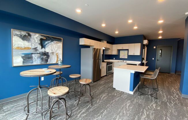 1 bed, 1 bath, 660 sqft, $1,625, Unit 415